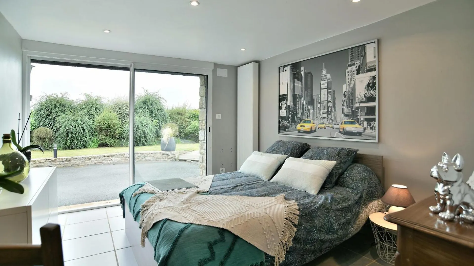 Holiday home Chez Marie-Celine - Maison Avec Jacuzzi A 20 Min Du Val Andre Plestan France